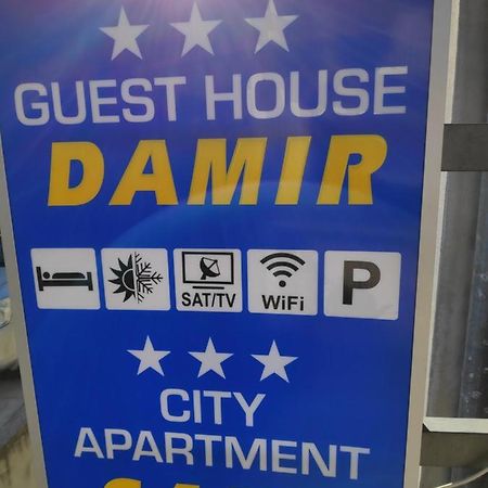 Guest House Damir Макарська Екстер'єр фото